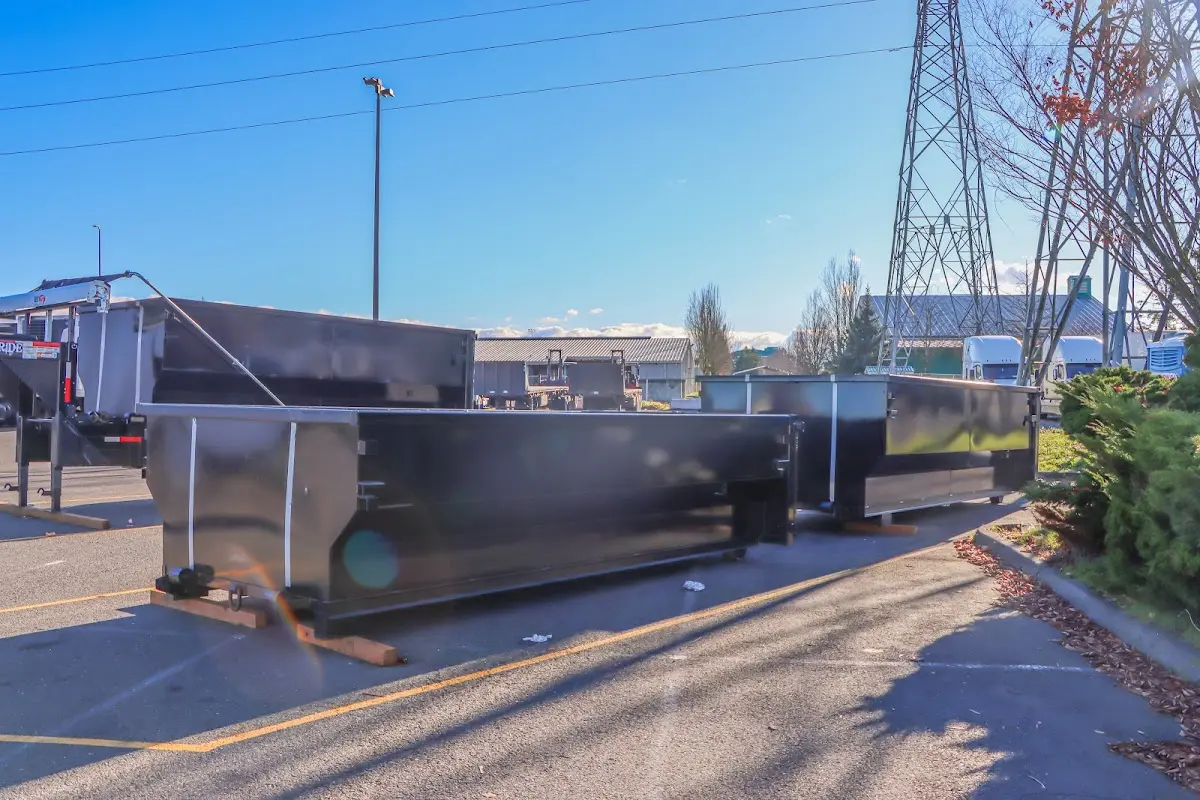 Professional dumpster rental and junk removal service in Hawaiian Acres